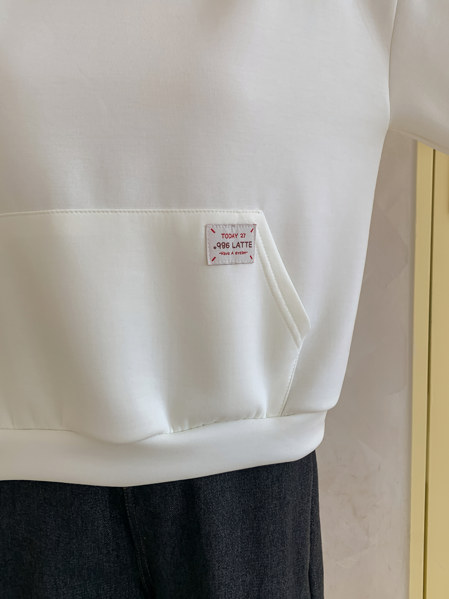 ラウンドネックパッチオーバーサイズ長袖カンガルーポケット無地スウェット | 詳細画像12