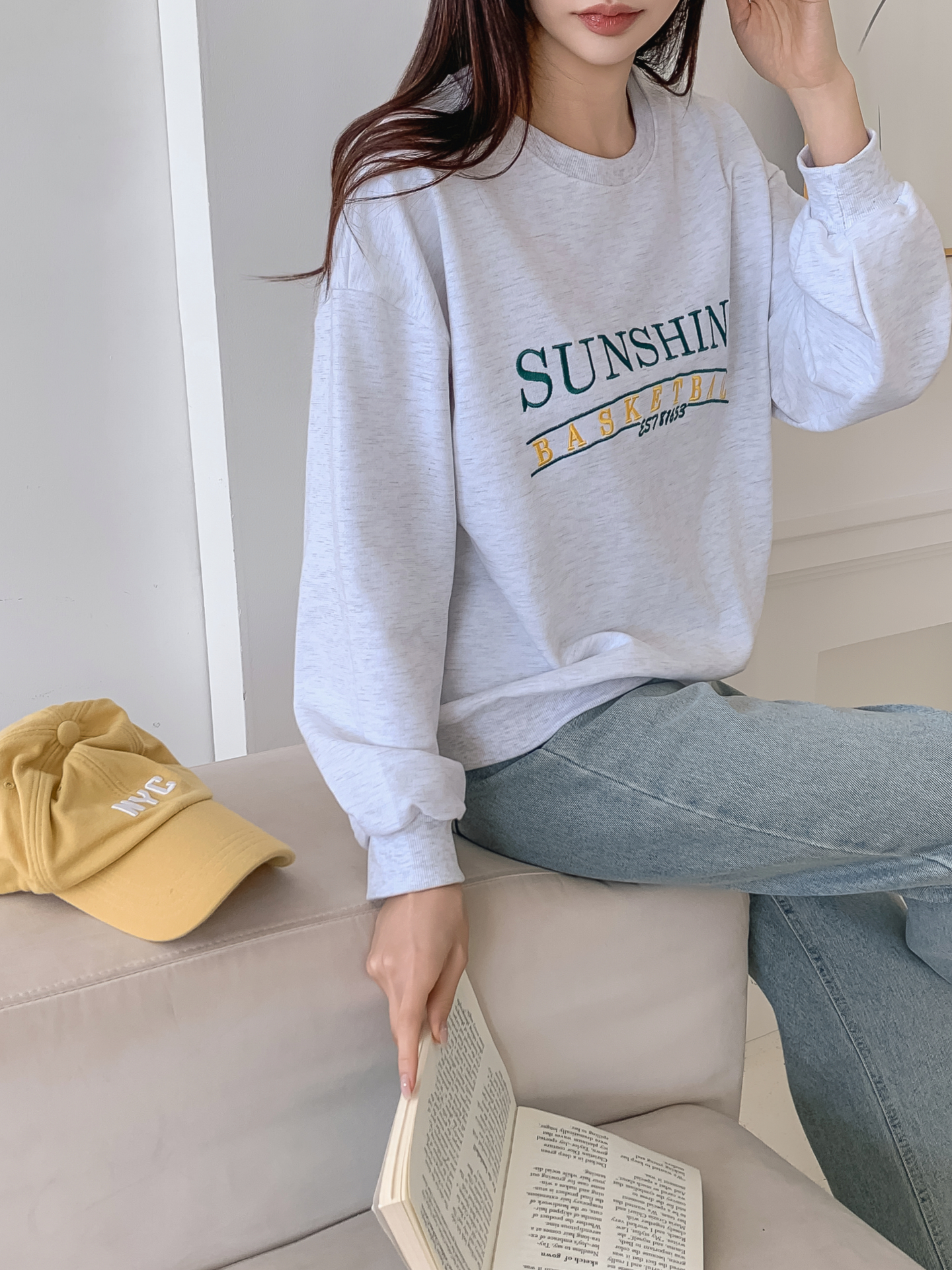 ラウンドネックルーズ長袖刺繍スウェット | 詳細画像12