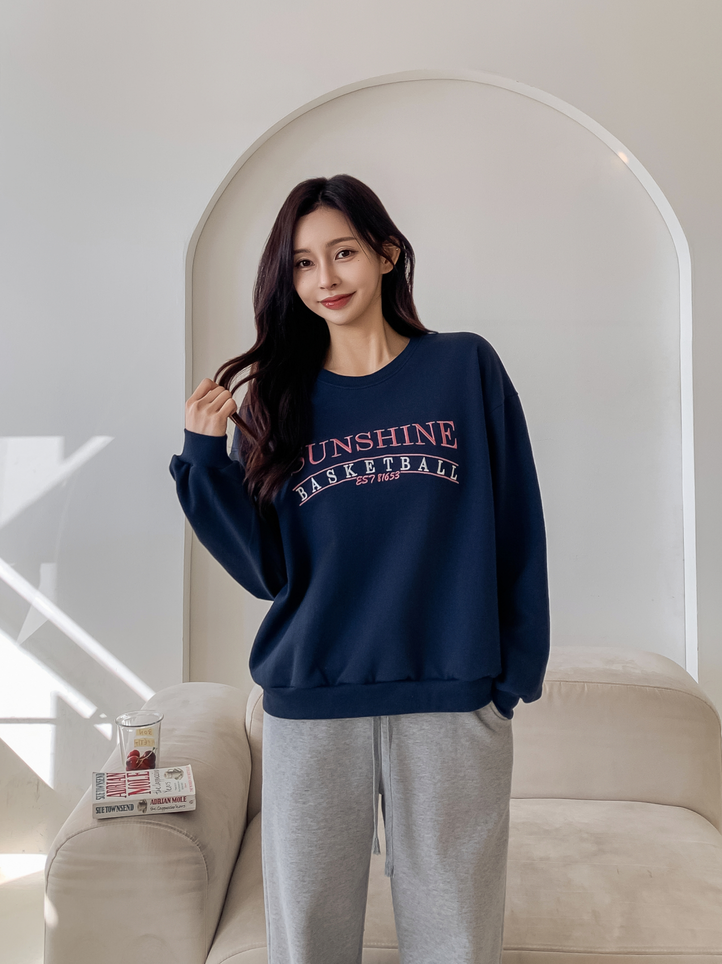 ラウンドネックルーズ長袖刺繍スウェット | 詳細画像20