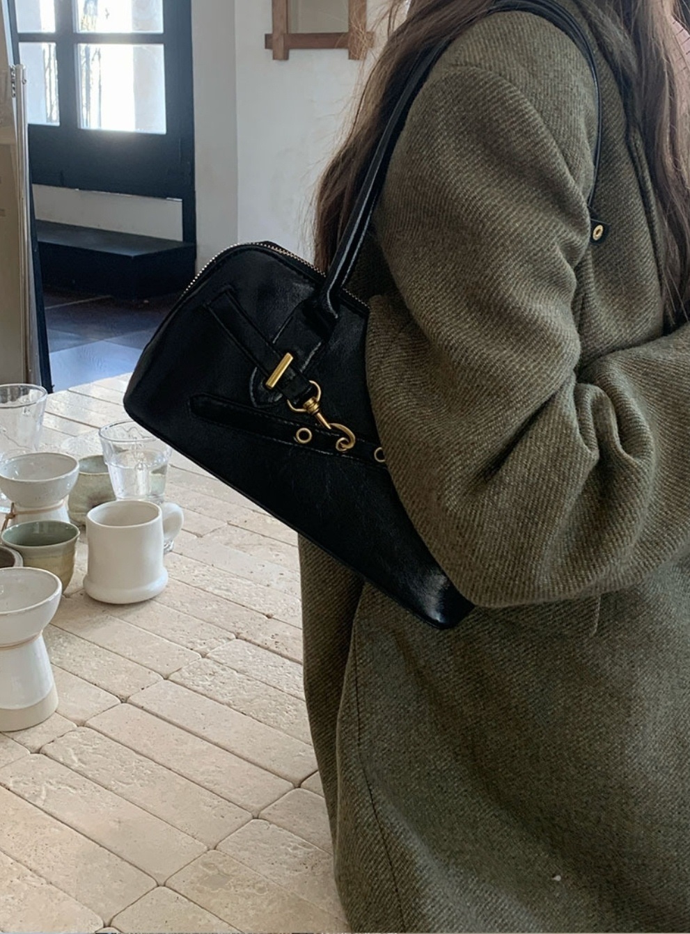 レザー調ジップアップグロストートバッグ | 詳細画像2