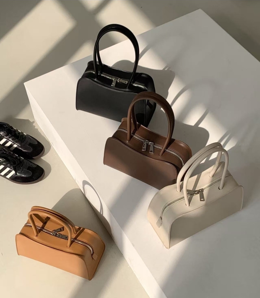 レザー調ダブルジップ無地トートバッグ | 詳細画像15