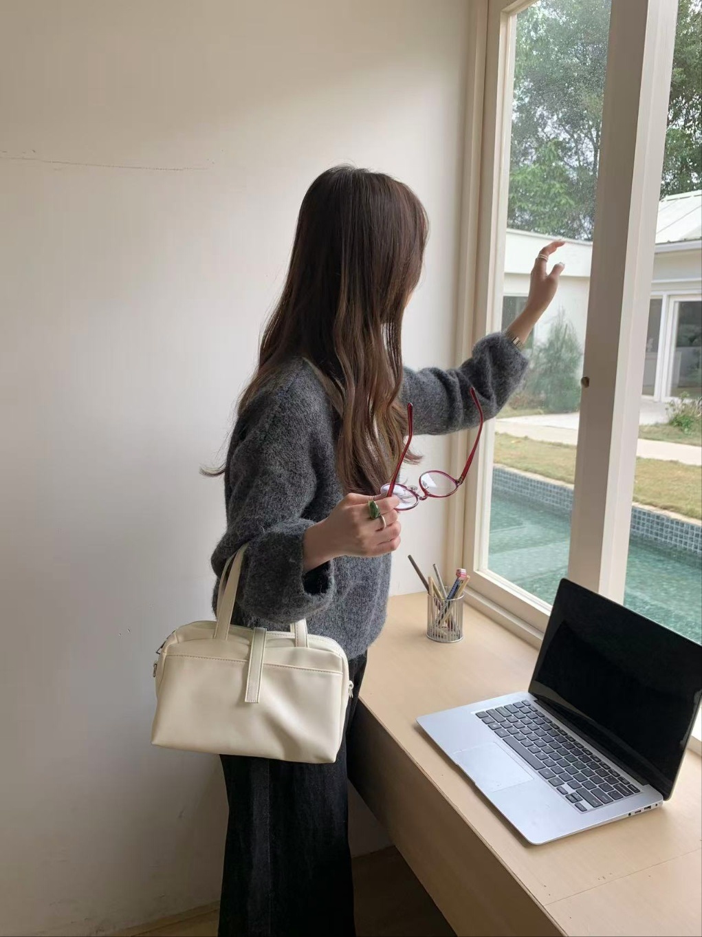 レザー調ジップアップグロスDリング無地ハンドバッグストラップセット(バックルあり) | 詳細画像15