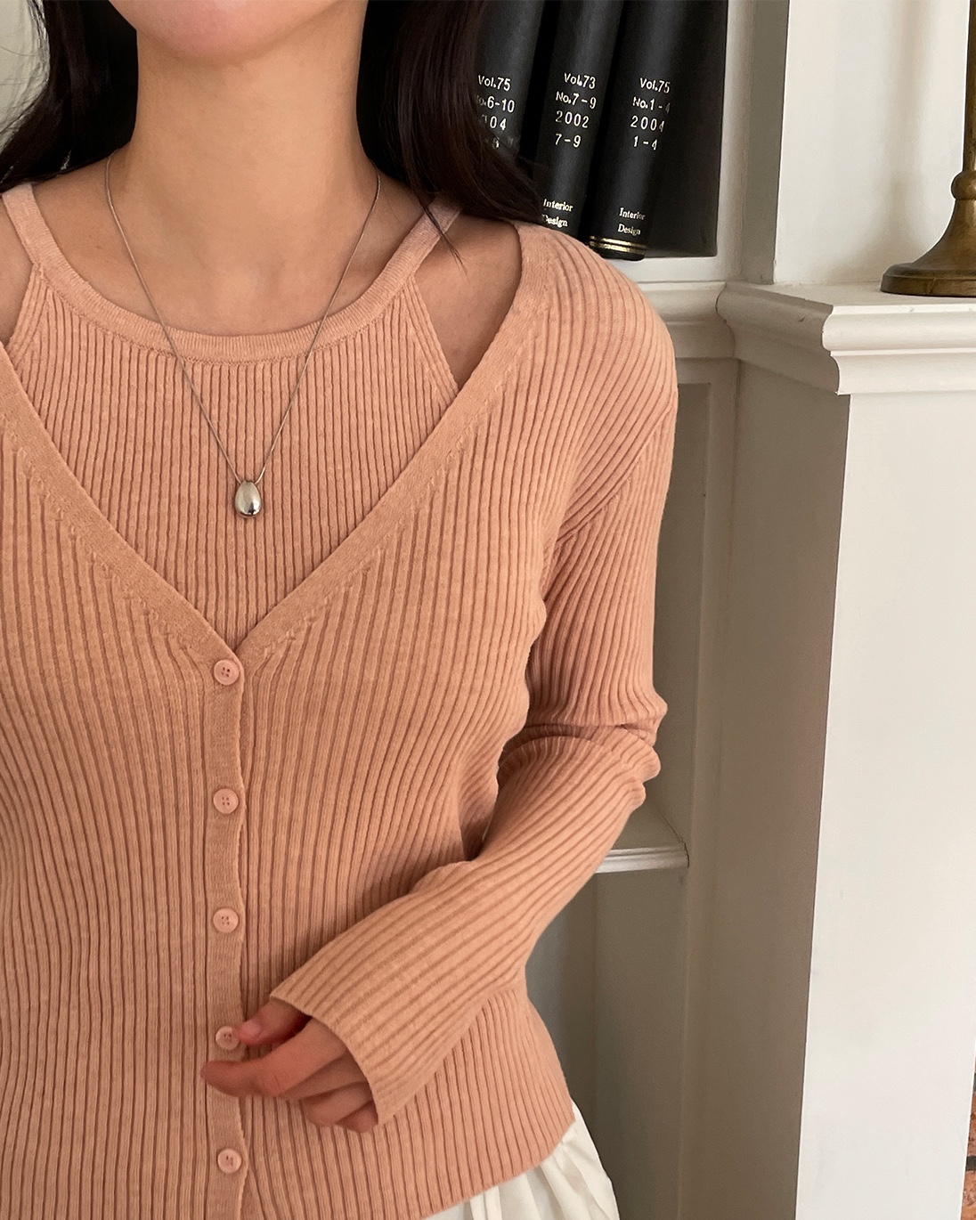 リブボタンVネックホルターネックレイヤード風ルーズ長袖無地ニット | 詳細画像4