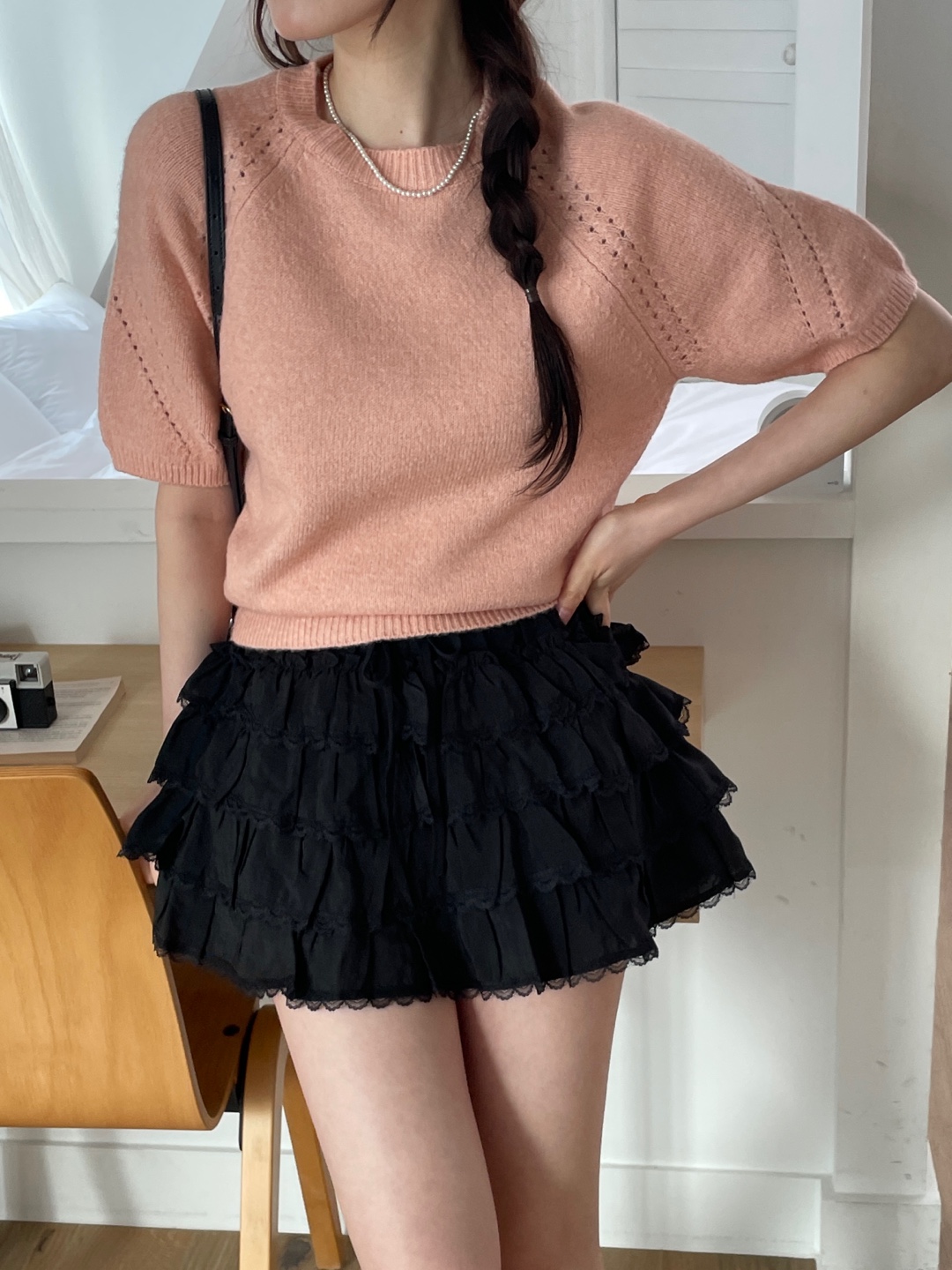 ラウンドネックパフスリーブルーズ半袖セミクロップドニット | 詳細画像3