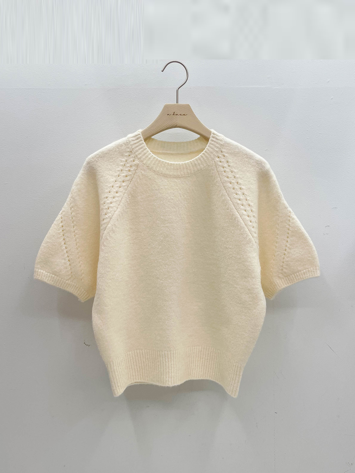 ラウンドネックパフスリーブルーズ半袖セミクロップドニット | 詳細画像16