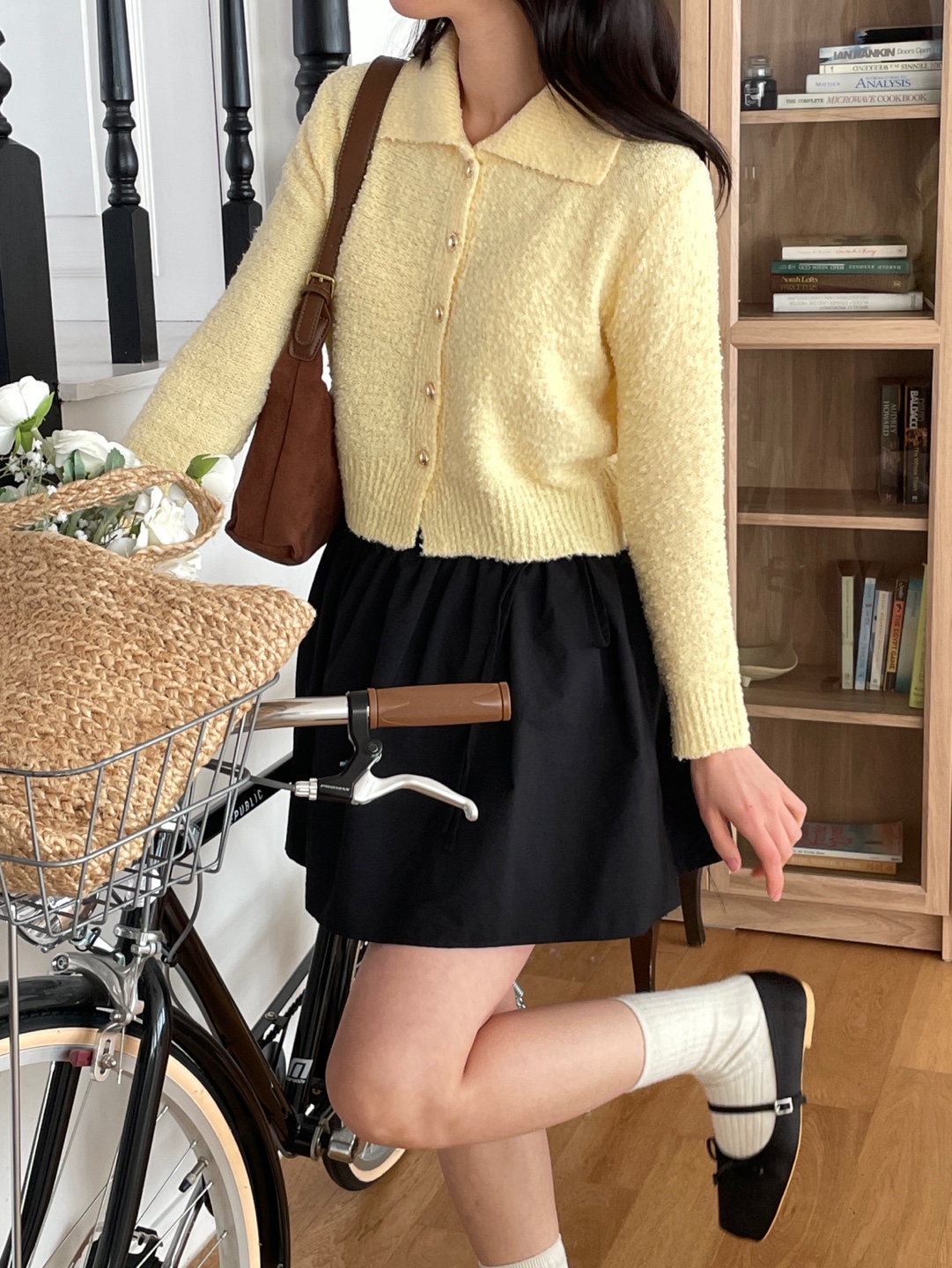 ウール混カラールーズ長袖ビジューボタンセミクロップド無地カーディガン | 詳細画像11