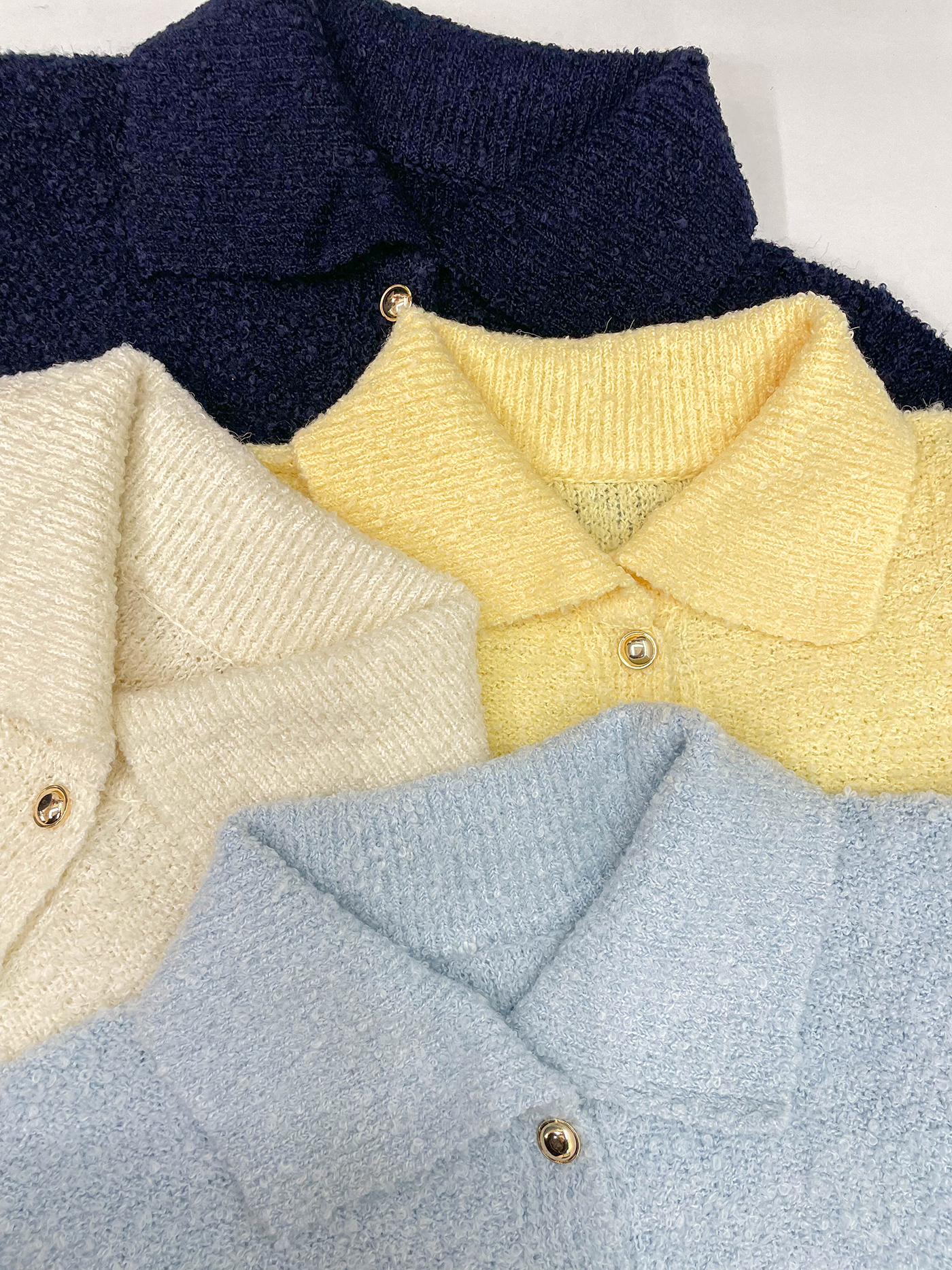 ウール混カラールーズ長袖ビジューボタンセミクロップド無地カーディガン | 詳細画像12