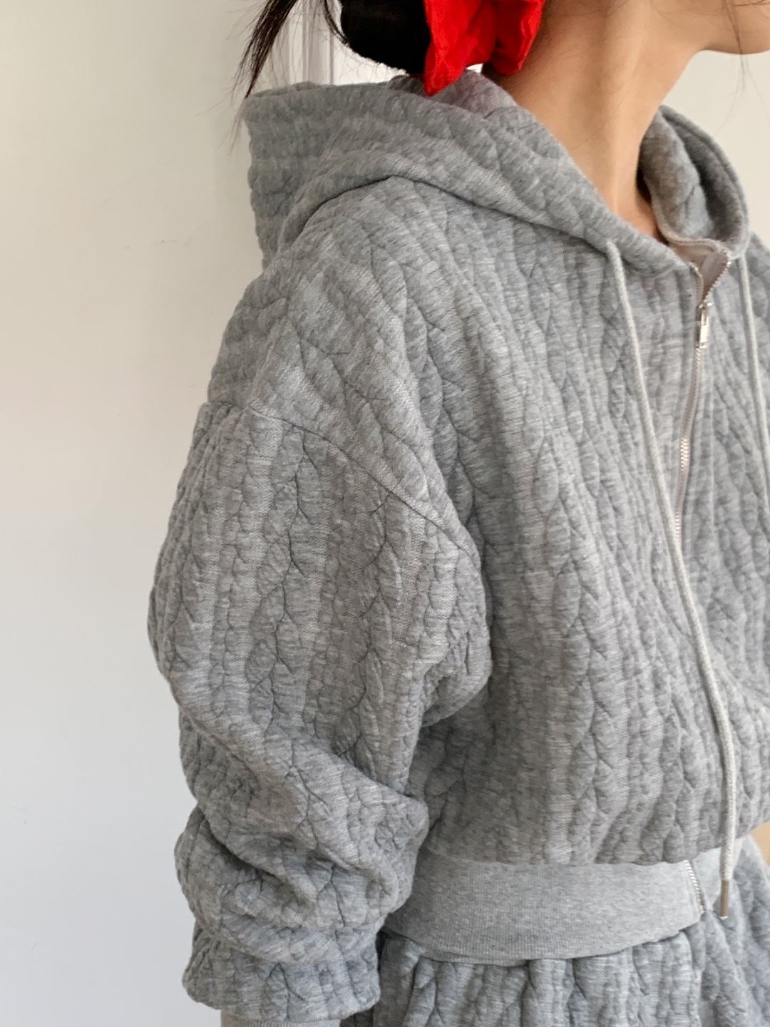 ジップアップドローストリングウエストゴムクロップドルーズ長袖ケーブルツーピース(トップス、ボトムス)ジップパーカーショートパンツ | 詳細画像11