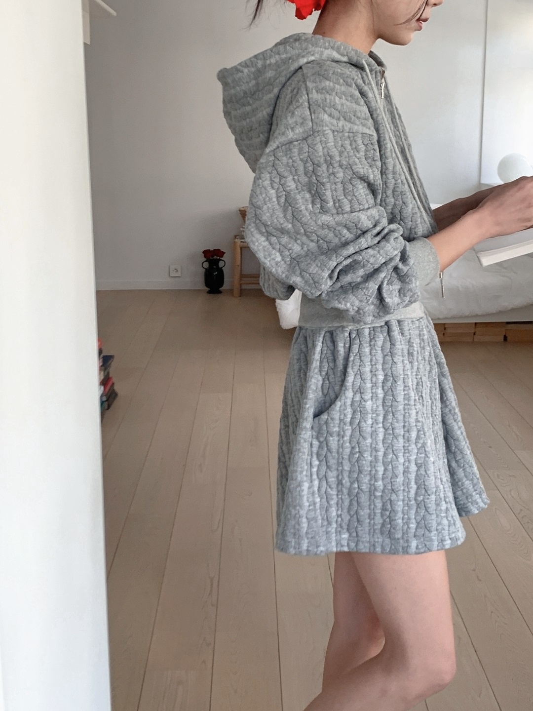 ジップアップドローストリングウエストゴムクロップドルーズ長袖ケーブルツーピース(トップス、ボトムス)ジップパーカーショートパンツ | 詳細画像14