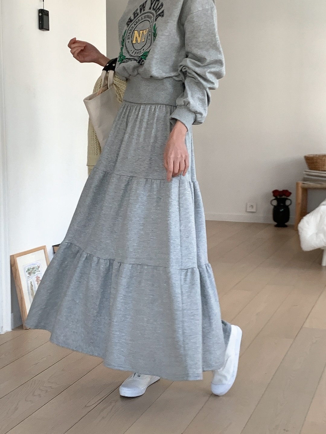 ラウンドネックティアードウエストゴムロングルーズ長袖セミクロップドレタリングプリントツーピース(トップス、ボトムス)スカートスウェット | 詳細画像4