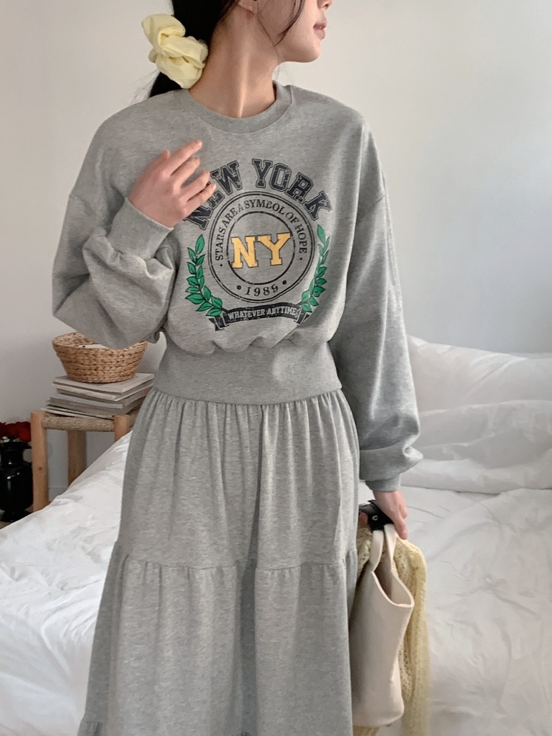 ラウンドネックティアードウエストゴムロングルーズ長袖セミクロップドレタリングプリントツーピース(トップス、ボトムス)スカートスウェット | 詳細画像5