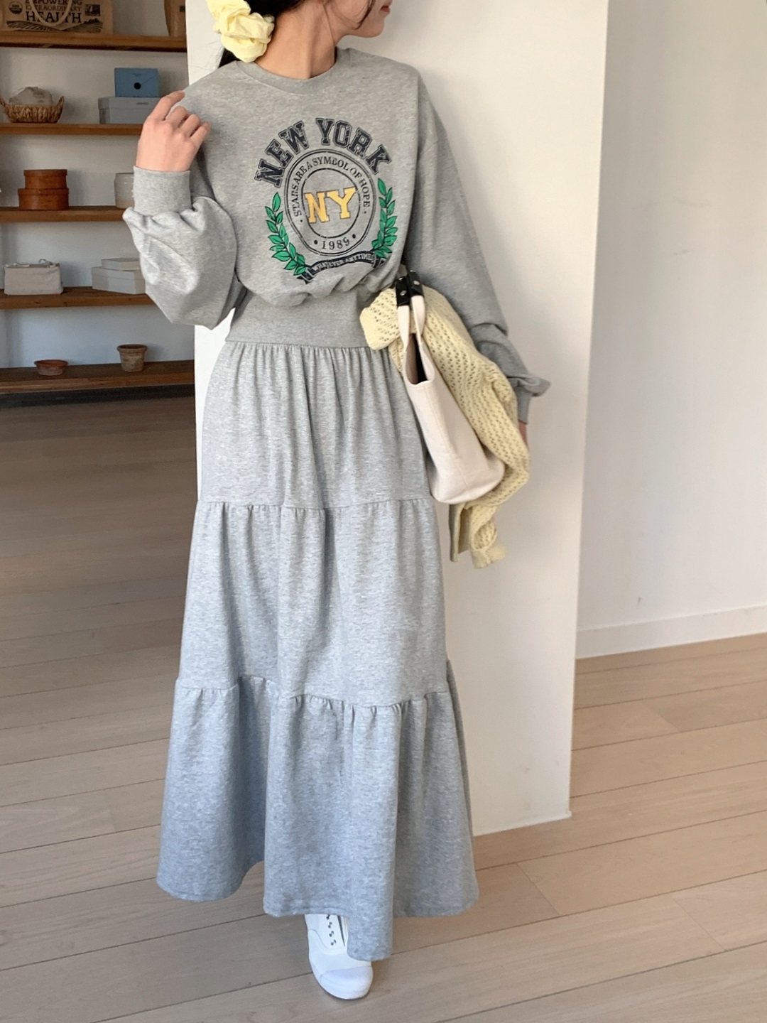 ラウンドネックティアードウエストゴムロングルーズ長袖セミクロップドレタリングプリントツーピース(トップス、ボトムス)スカートスウェット | 詳細画像17