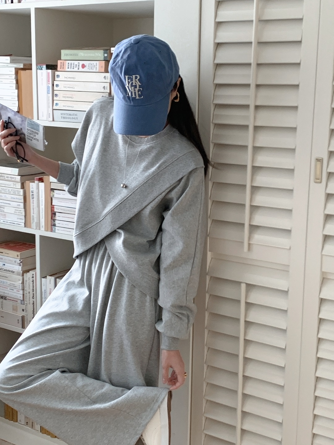 ラウンドネックスリットウエストゴムラグランオーバーサイズロングルーズアンバランス長袖無地ツーピース(トップス、ボトムス)パンツスウェット | 詳細画像4