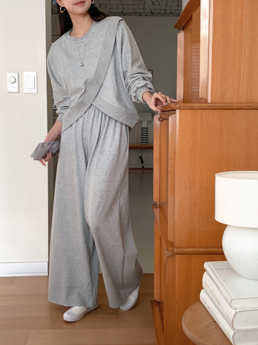 ラウンドネックスリットウエストゴムラグランオーバーサイズロングルーズアンバランス長袖無地ツーピース(トップス、ボトムス)パンツスウェット | 詳細画像9