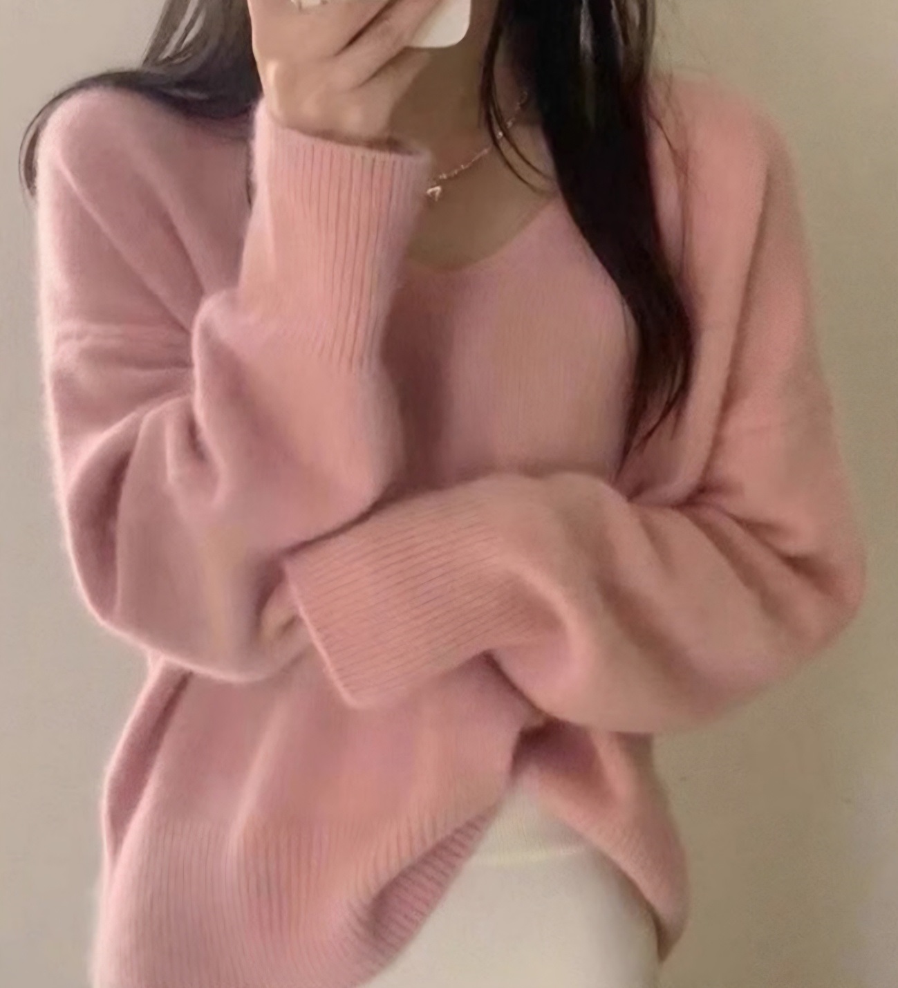 Vネックルーズ長袖無地ニット | 詳細画像6