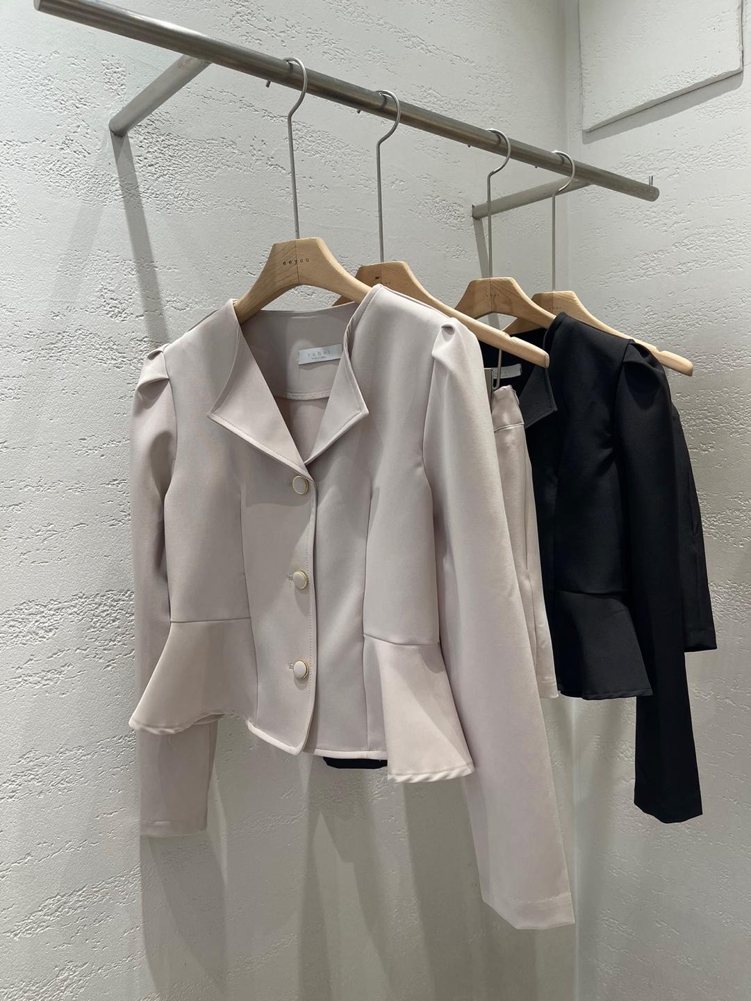 ボタンオープンカラーラインパフスリーブショート長袖フレア無地ツーピース(トップス、ボトムス)ジャケットショートパンツ | 詳細画像21