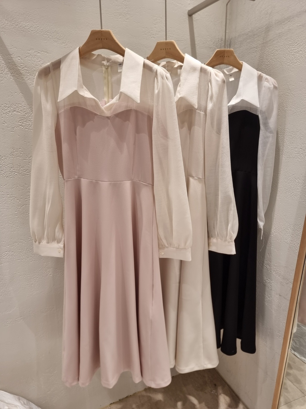 シフォンコンビジップアップカラーラインパフスリーブ長袖ミディフレアボタンスリーブ無地ワンピース | 詳細画像21