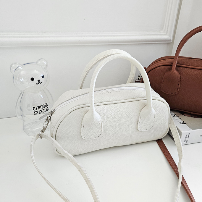 レザー調ジップアップスタッズDリング無地ショルダーバッグハンドバッグ2WAYストラップセット(バックルあり) | 詳細画像10