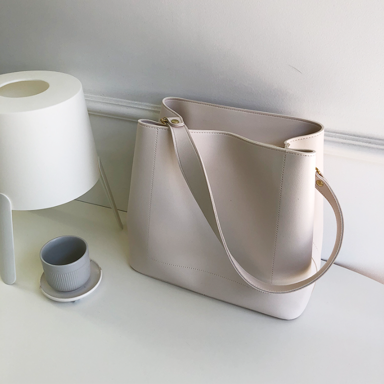 レザー調ジップアップDリング無地ショルダーバッグストラップセット(バックルあり) | 詳細画像10