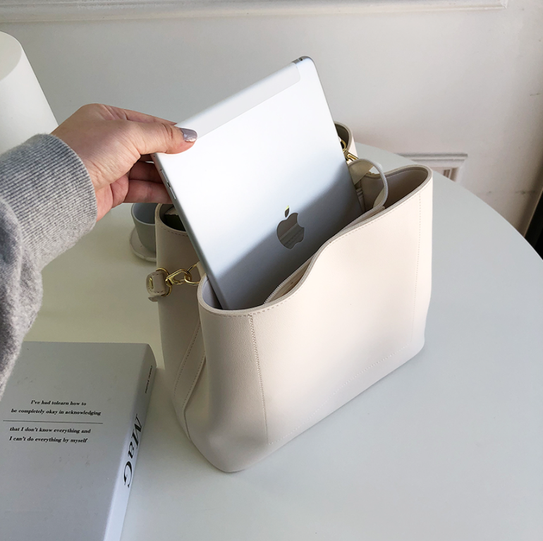 レザー調ジップアップDリング無地ショルダーバッグストラップセット(バックルあり) | 詳細画像13