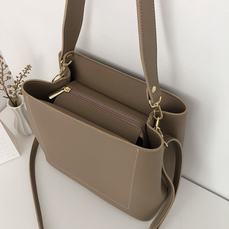 レザー調ジップアップDリング無地ショルダーバッグストラップセット(バックルあり) | 詳細画像25