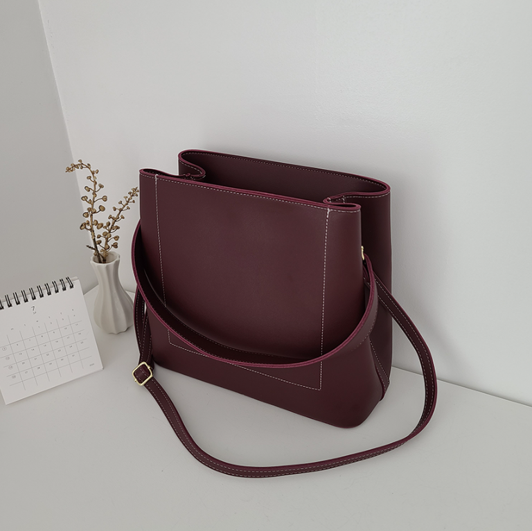 レザー調ジップアップDリング無地ショルダーバッグストラップセット(バックルあり) | 詳細画像33