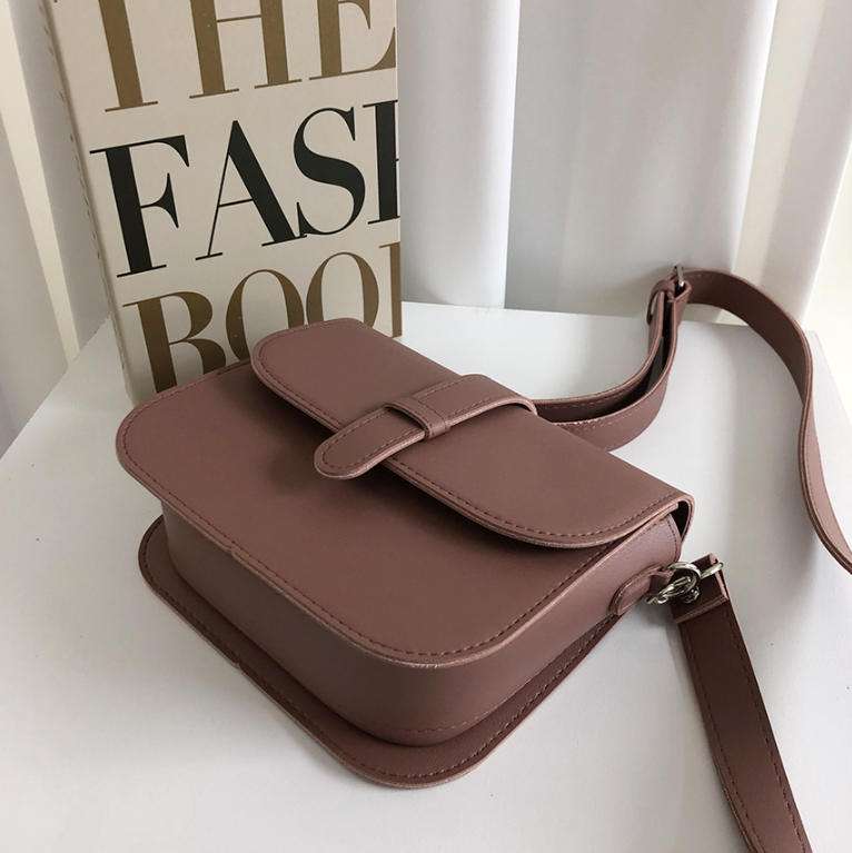 レザー調Dリングマグネットボタン無地ショルダーバッグ | 詳細画像27