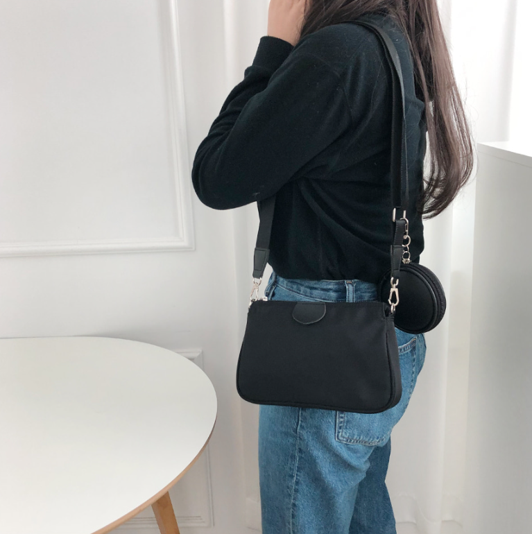 ジップアップポケットDリング無地ショルダーバッグポーチ付 | 詳細画像3