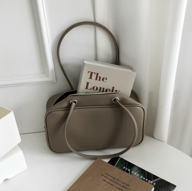 レザー調ポケットダブルジップ無地トートバッグ | 詳細画像20