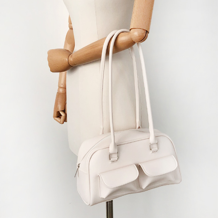 レザー調ジップアップフラップポケット無地トートバッグ | 詳細画像6