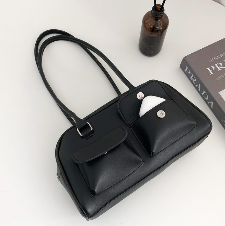 レザー調ジップアップフラップポケット無地トートバッグ | 詳細画像13