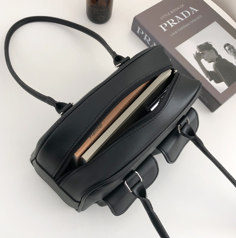 レザー調ジップアップフラップポケット無地トートバッグ | 詳細画像14