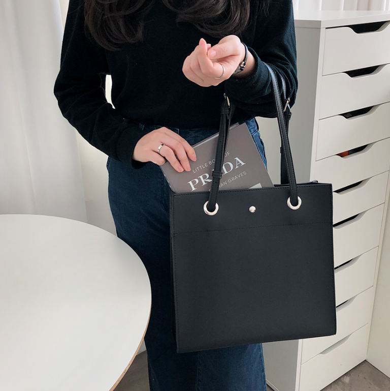 レザー調ポケットマグネットボタン無地トートバッグ | 詳細画像4