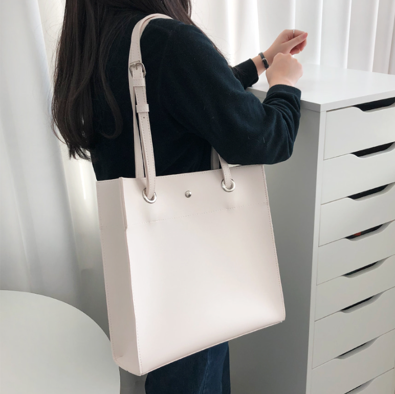 レザー調ポケットマグネットボタン無地トートバッグ | 詳細画像5