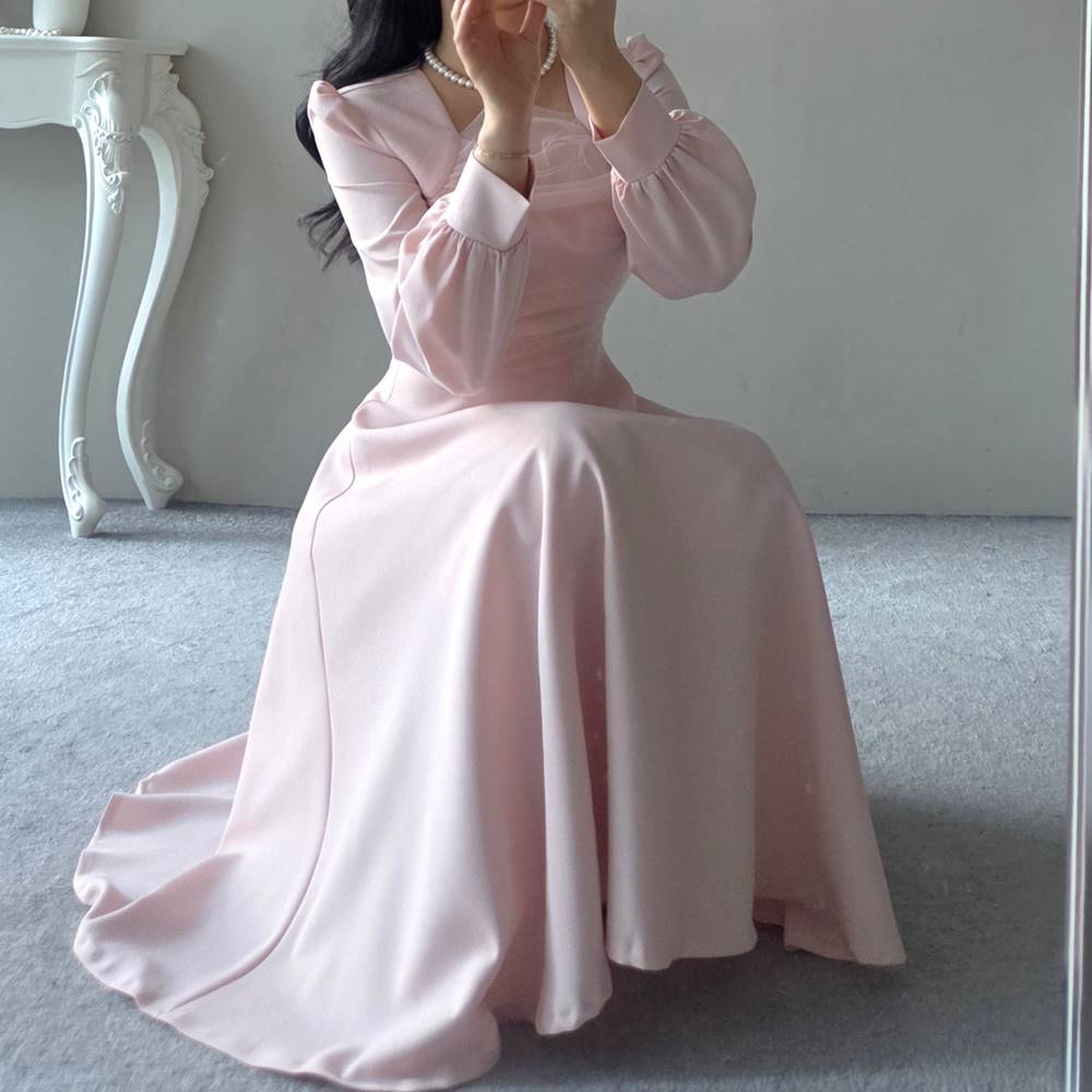 レースチュールコンビジップアップドレープスクエアネックライン