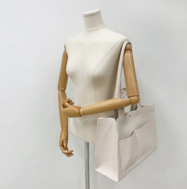 レザー調ポケットマグネットボタン無地トートバッグ | 詳細画像5