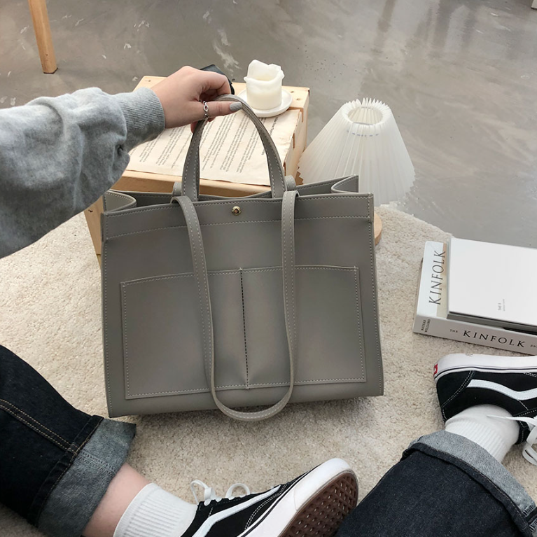 レザー調ポケットマグネットボタン無地トートバッグ | 詳細画像12