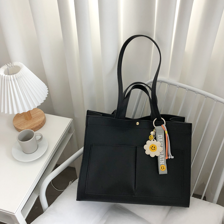 レザー調ポケットマグネットボタン無地トートバッグ | 詳細画像20