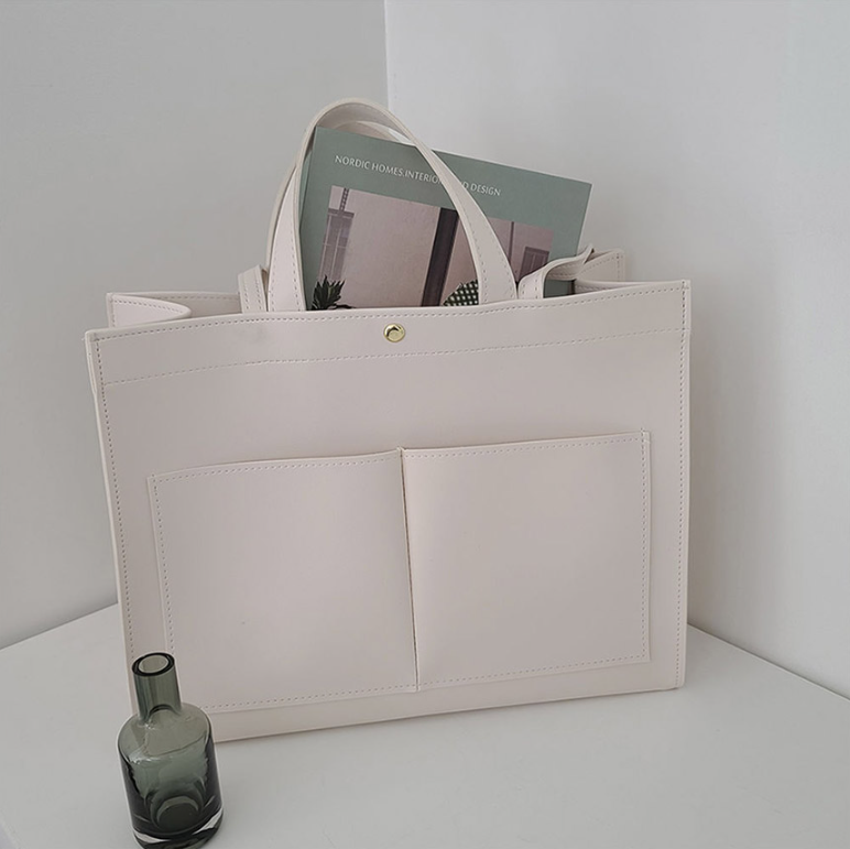 レザー調ポケットマグネットボタン無地トートバッグ | 詳細画像29