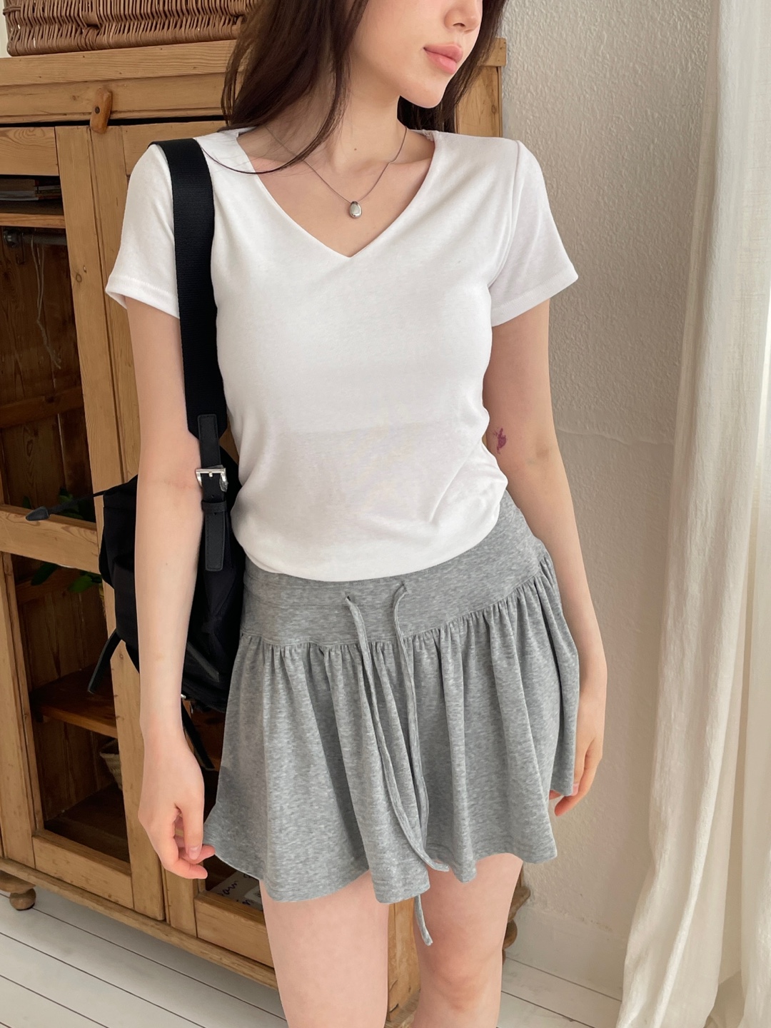 Vネックスリム半袖ハーフ無地Tシャツ | 詳細画像17