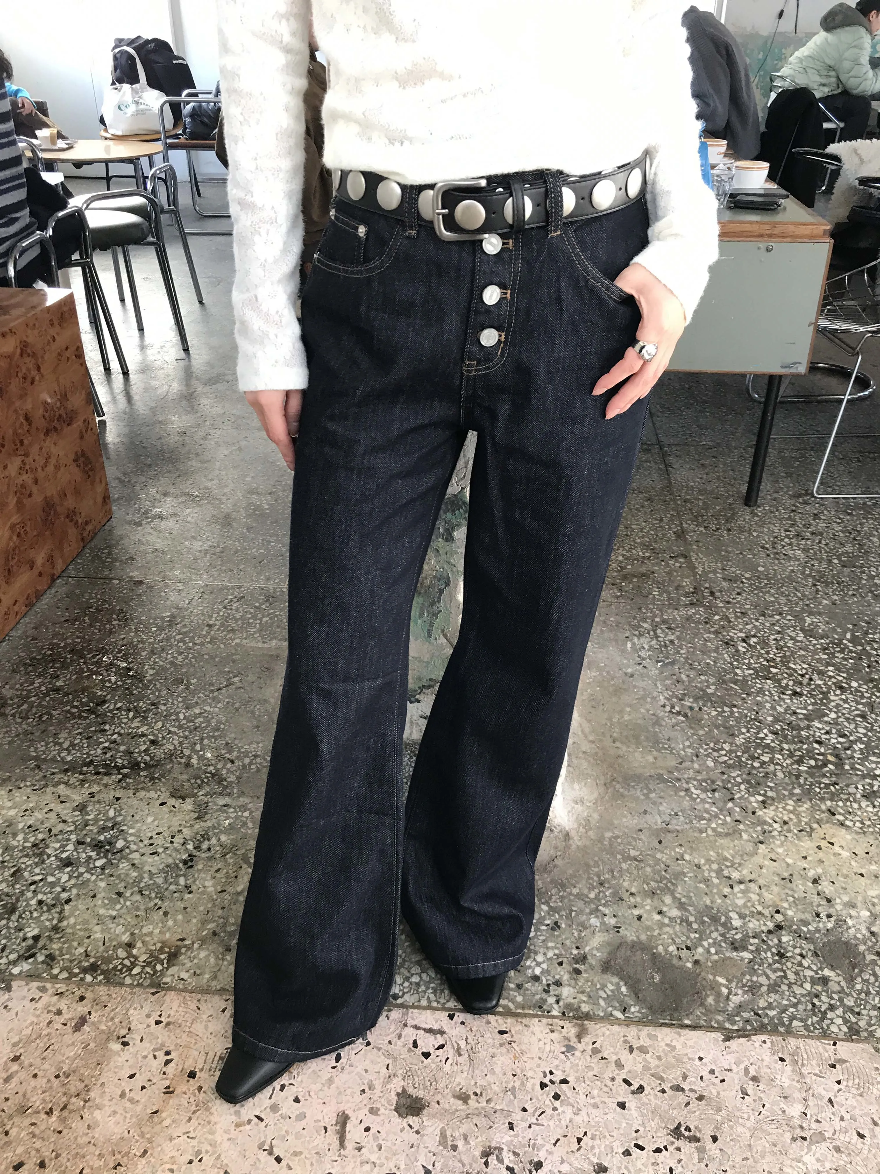 ノンウォッシュデニムコットンボタンポケットロングリベットループバックポケットブーツカットディープブルーデニムパンツ | osolarchive | 詳細画像1