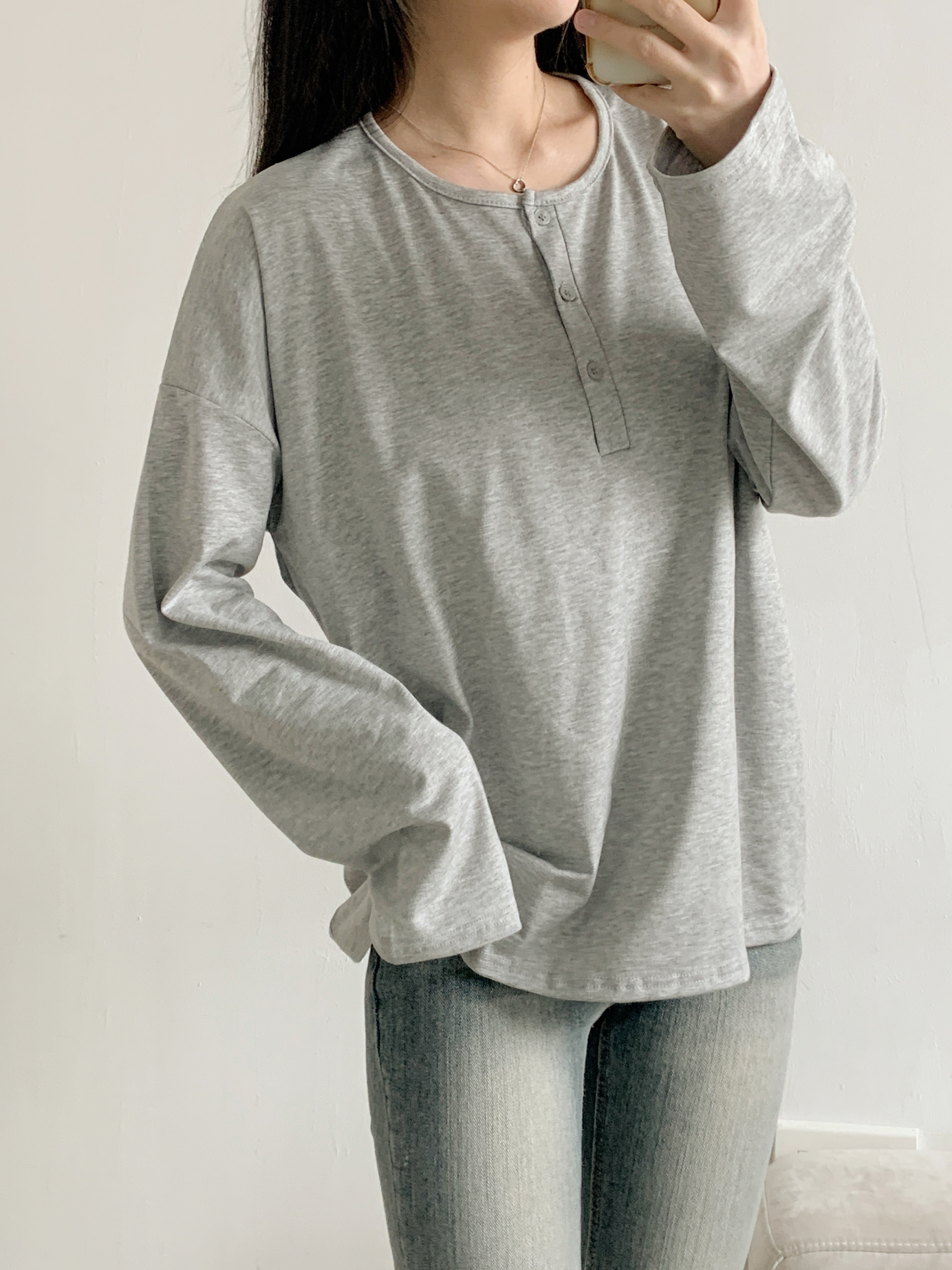 ヘンリーネックハーフボタンルーズ長袖無地Tシャツ | 詳細画像5