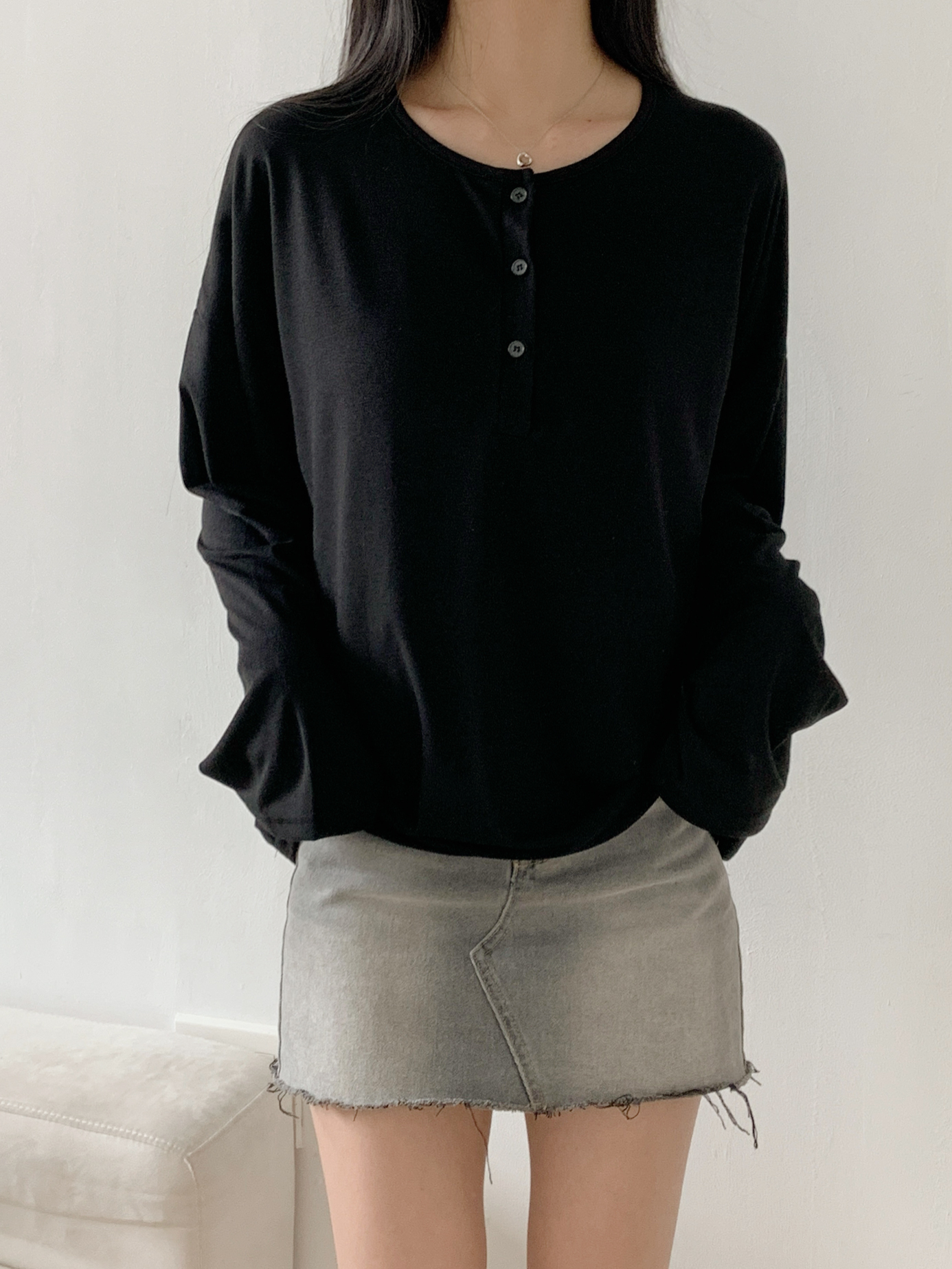 ヘンリーネックハーフボタンルーズ長袖無地Tシャツ | 詳細画像16