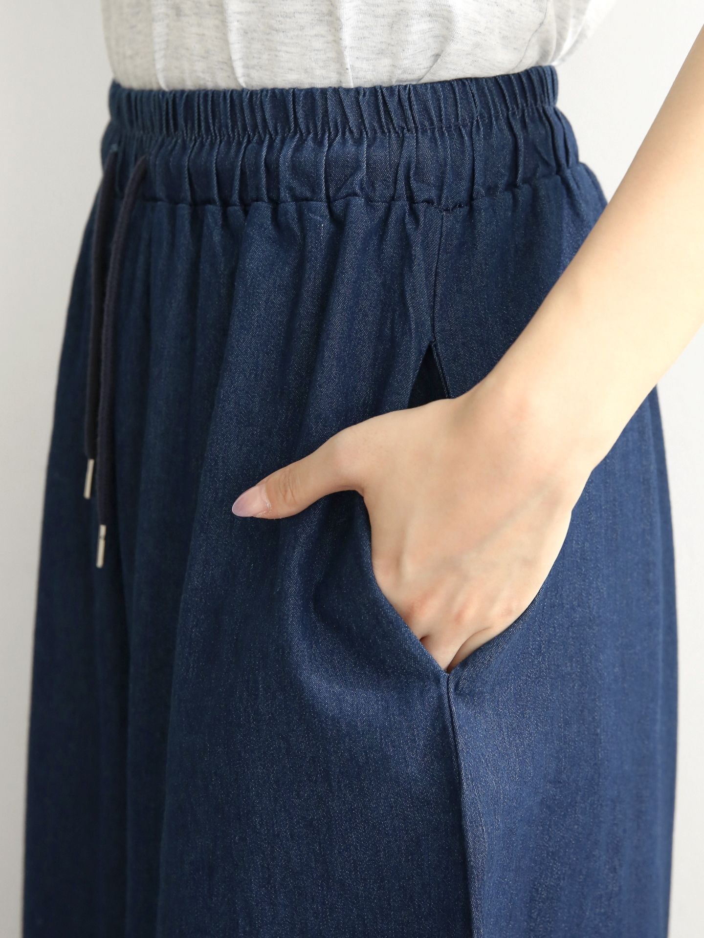 ノンウォッシュデニムドローストリングピンタックポケットウエストゴムワイドライトブルーディープブルーデニムパンツ | 詳細画像13