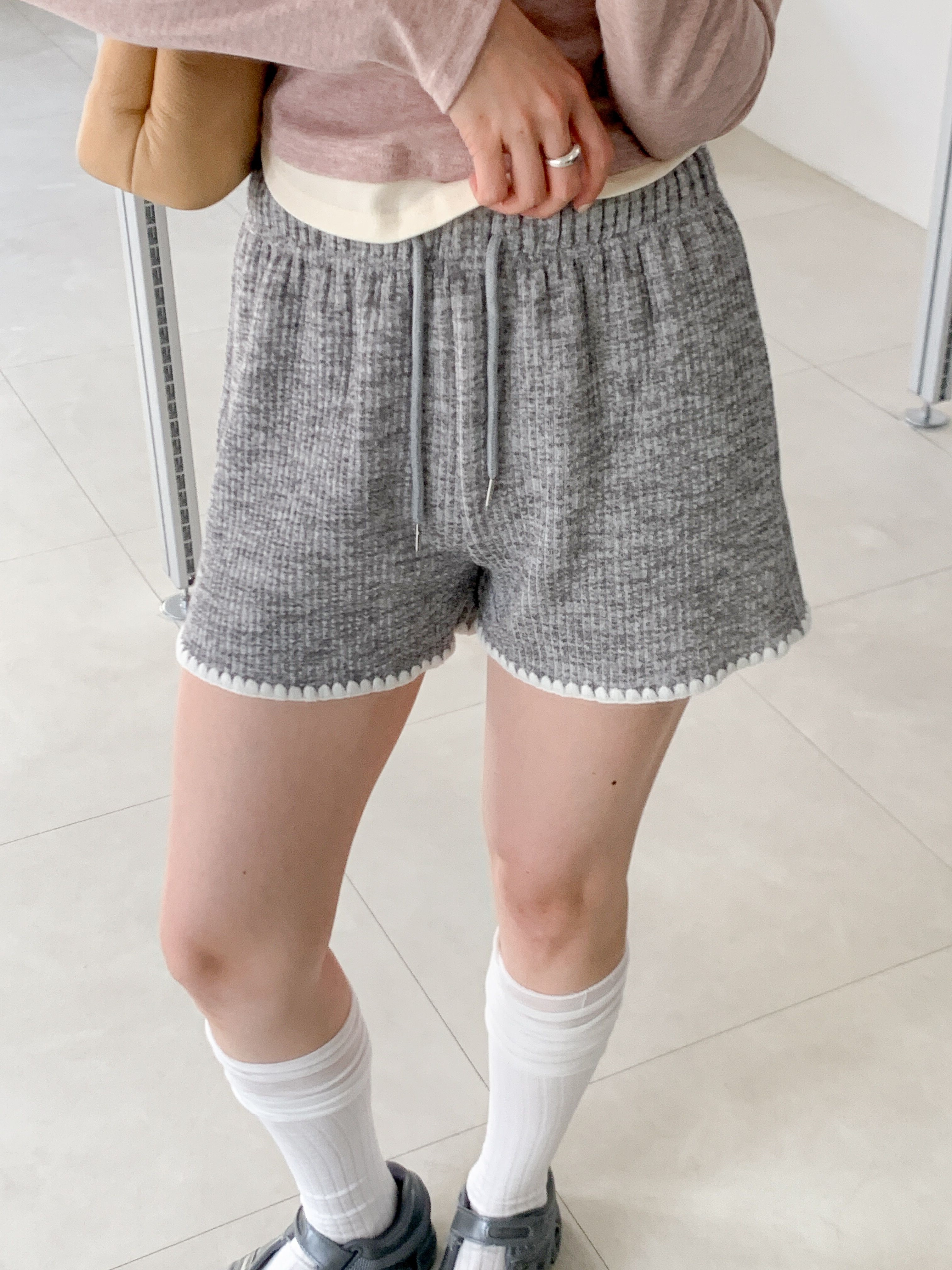 リブドローストリングウエストゴムショートバックポケット配色パンツ | 詳細画像3