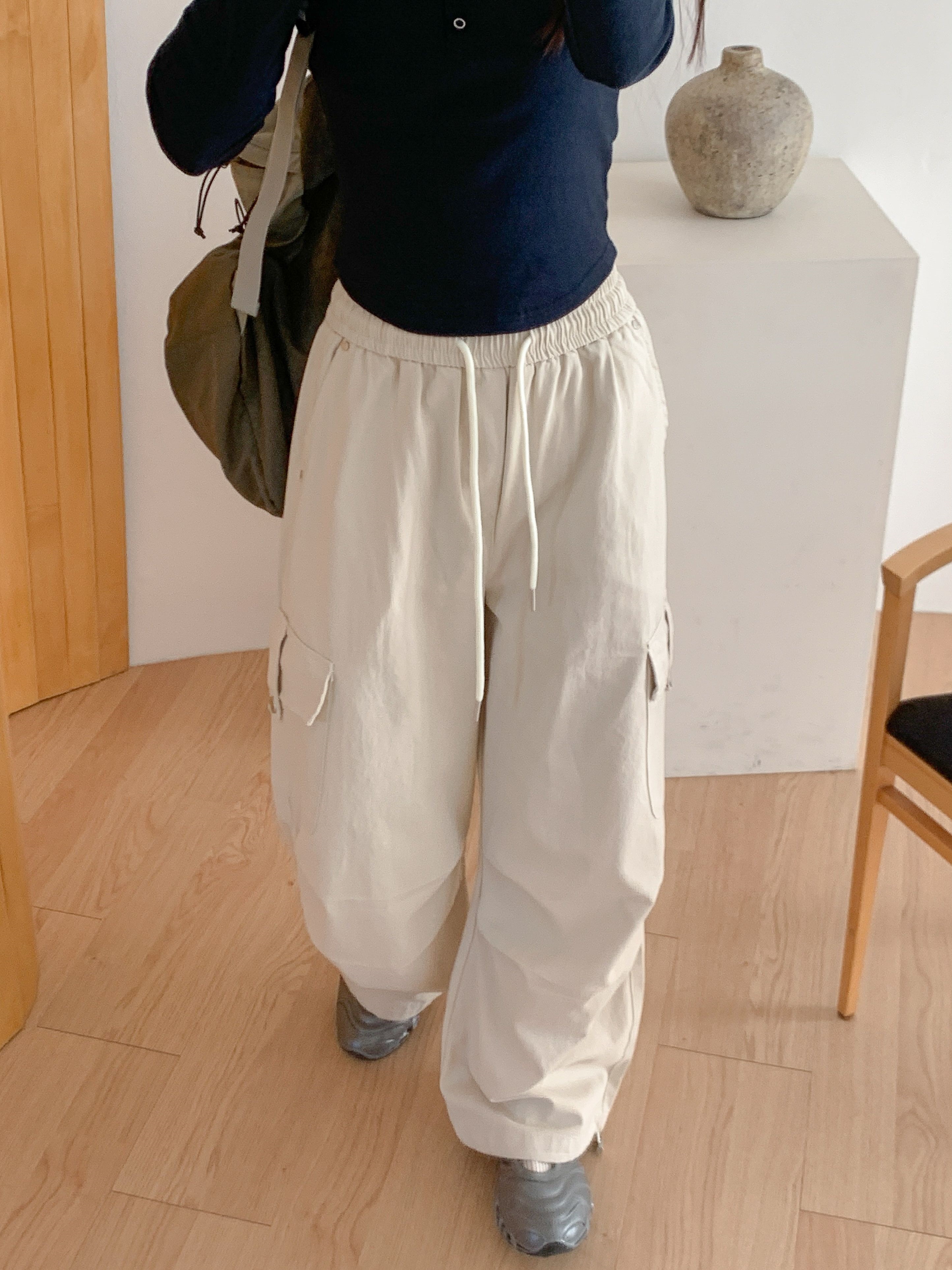 コットンドローストリングポケットラインカーゴドローコードロングリベットパンツ | 詳細画像2