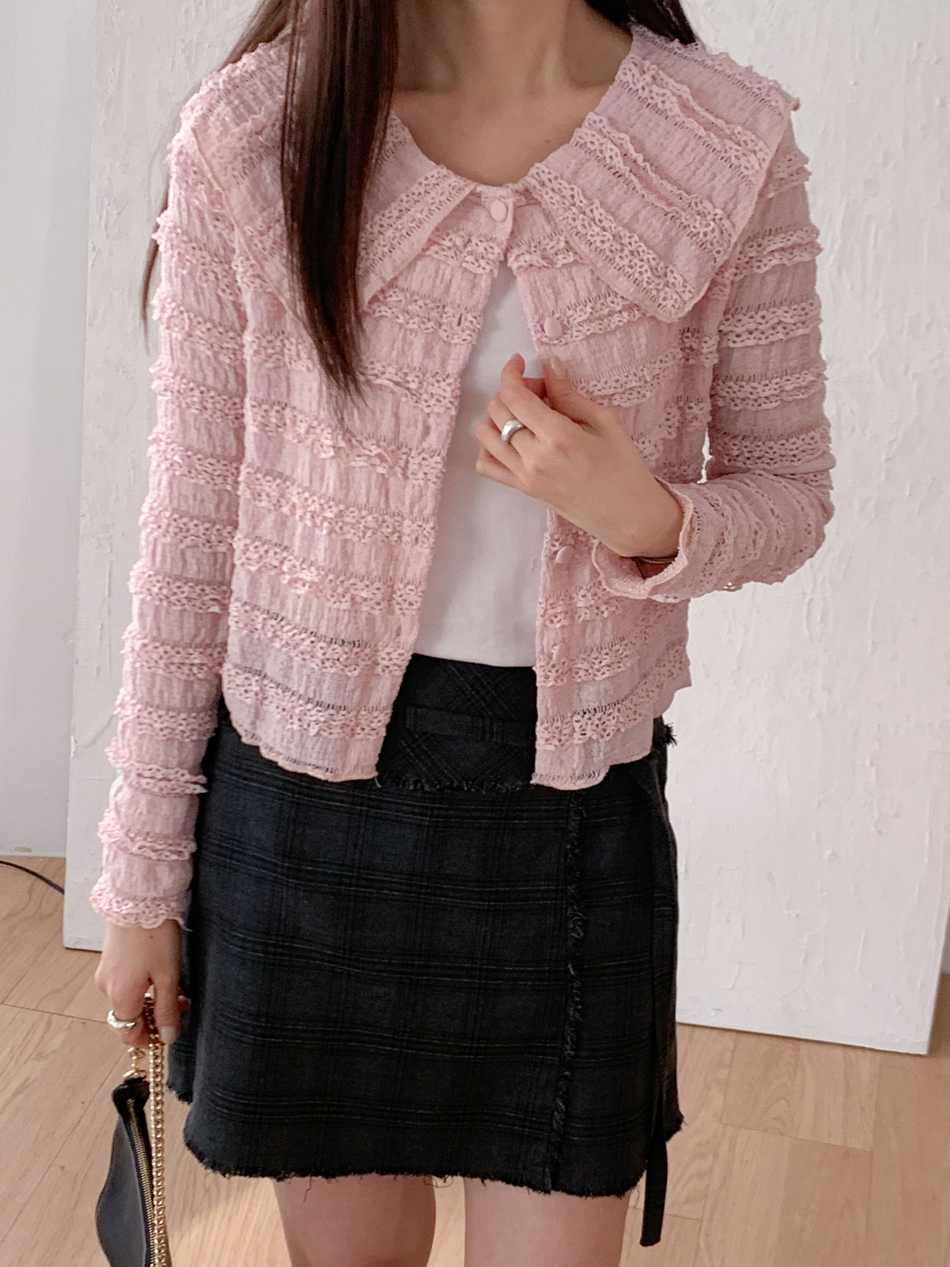 セーラーカラーリンクルティアードクロップドスリム長袖くるみボタンレースカーディガン | 詳細画像15