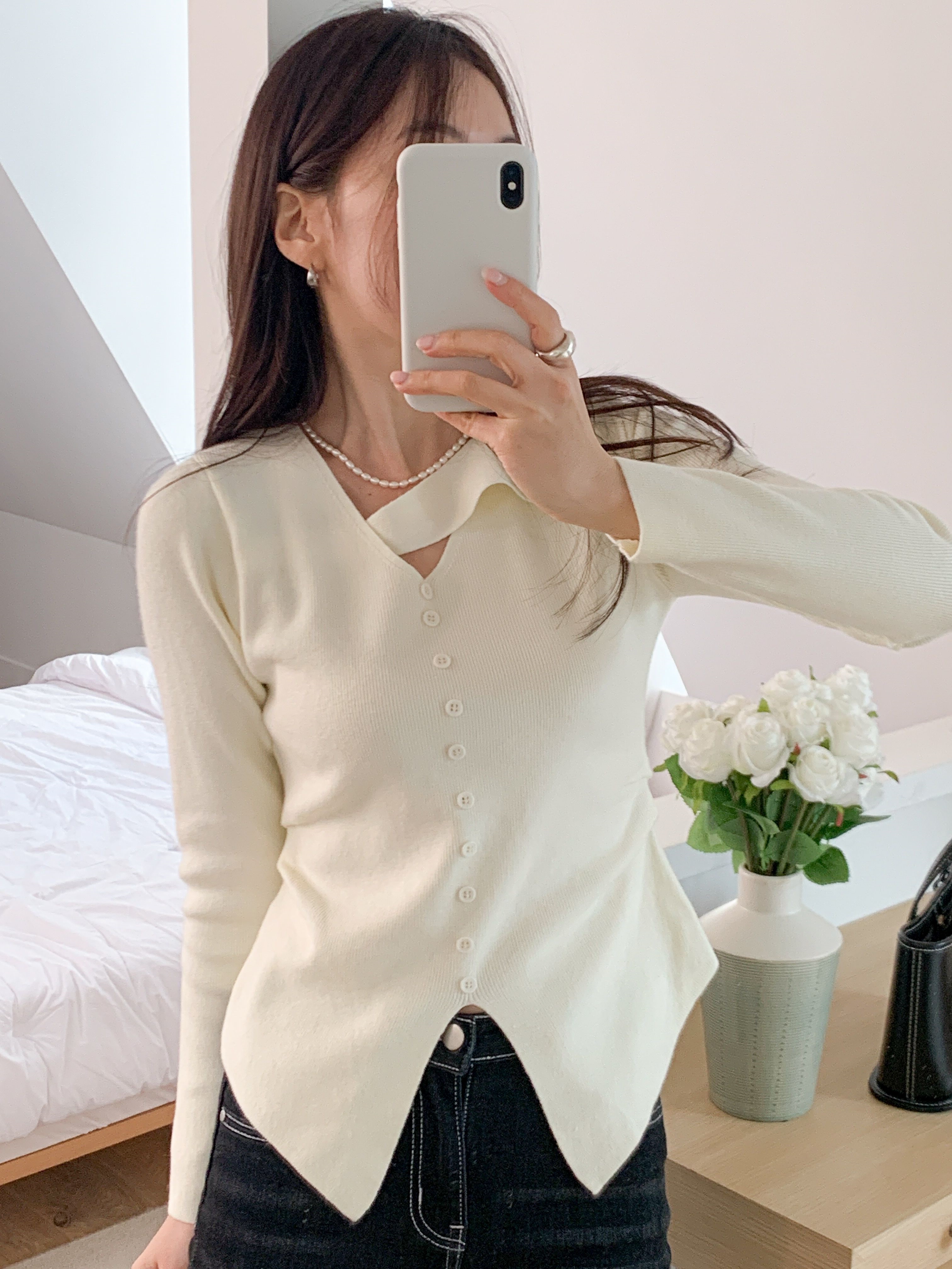 アンバランスネックスリットスリム長袖ギャザーフェイクボタン無地ニット | 詳細画像13