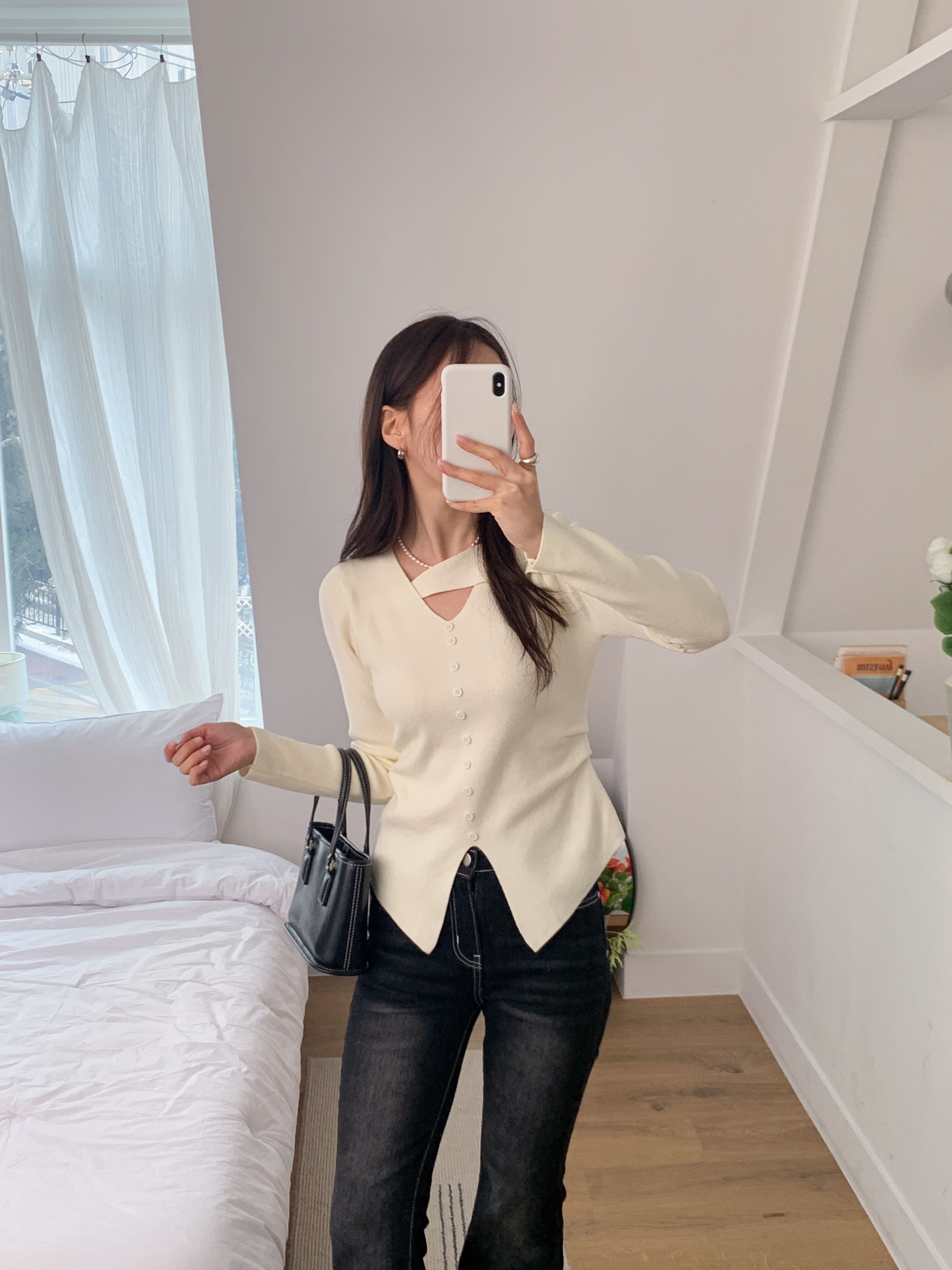 アンバランスネックスリットスリム長袖ギャザーフェイクボタン無地ニット | 詳細画像15