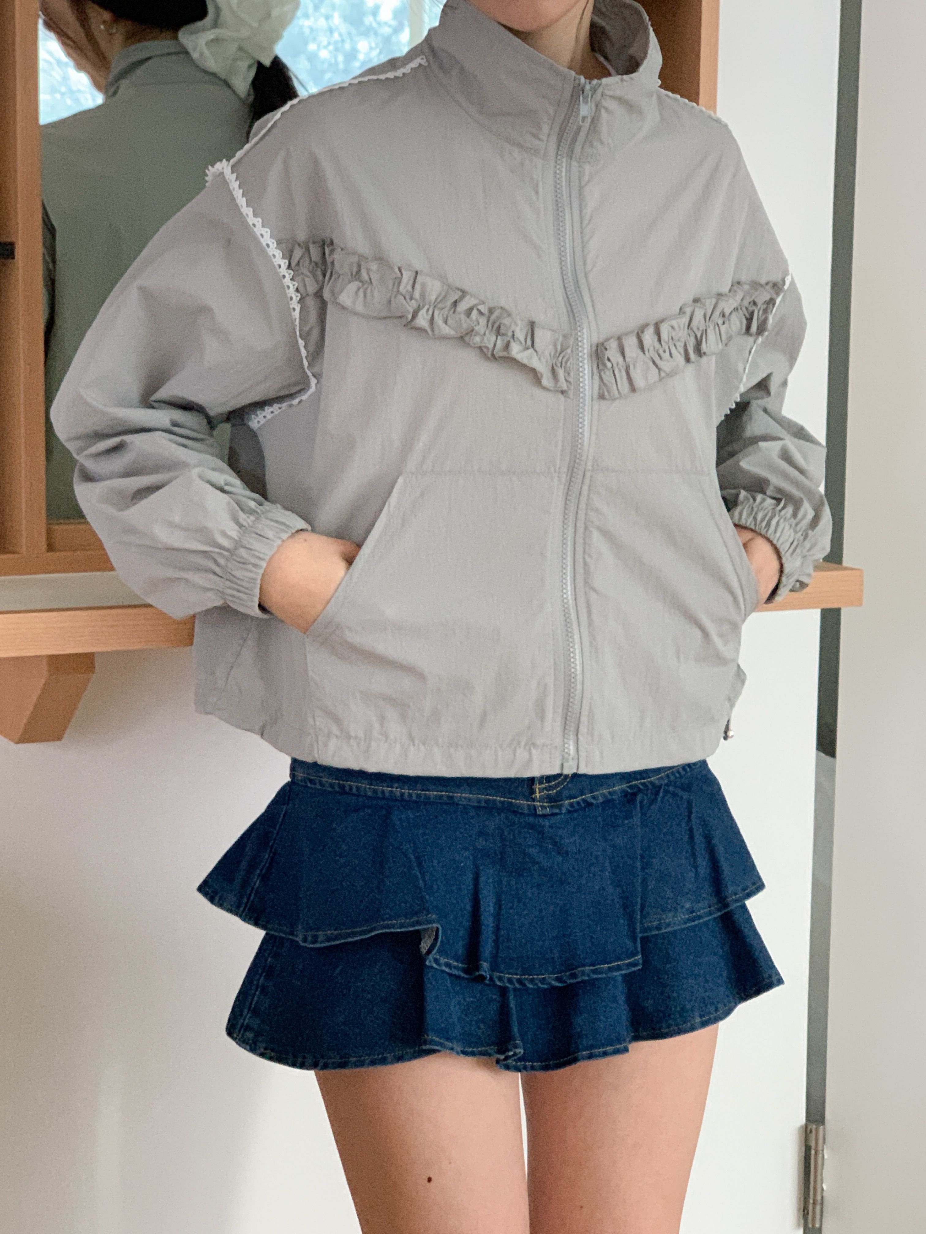 レースナイロンジップアップハイネックフリルゴムラインドローコードカンガルーポケットジャンパー | 詳細画像14